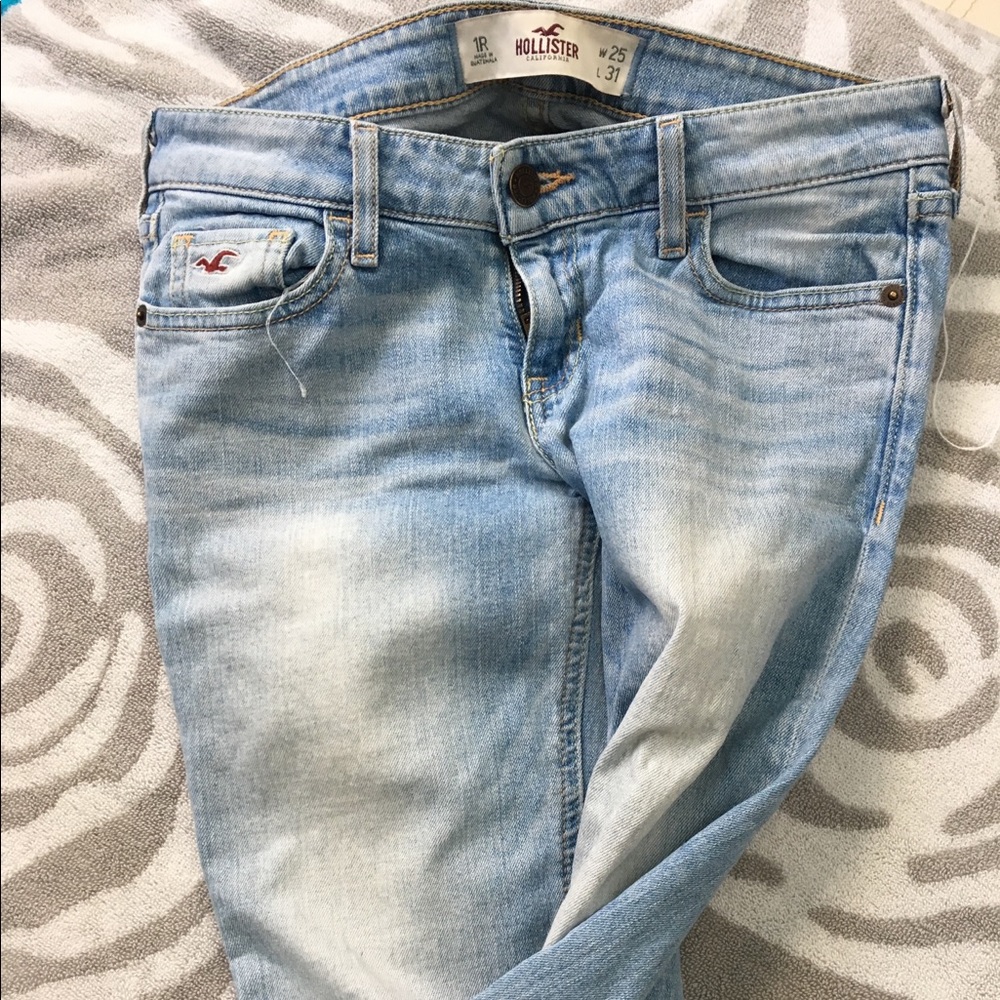 Hollister skinny jeans👖🌸